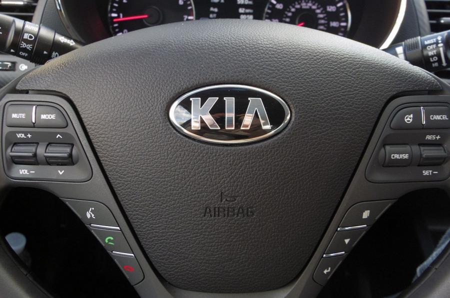  Kia Forte 2014 года  (фото 71 из 125)